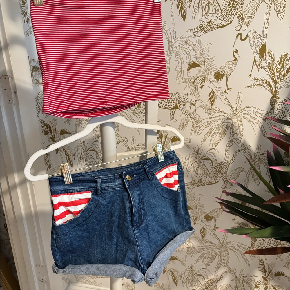 Where’s Waldo Shorts And Top Set - image 1
